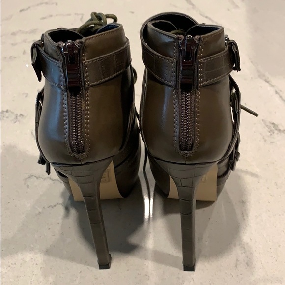 Scene Heeled Booties - Picture 6 of 7